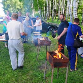 Подоспел кулеш Отдых на природе духовных чад отца Виктора 26 мая 2013 г.