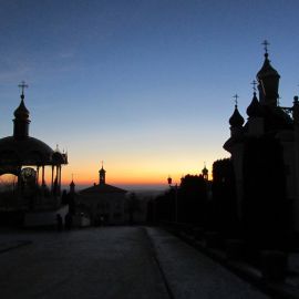 Рассвет в Свято-Успенской Почаевской лавре Паломническая поездка в Почаевскую лавру на Новый 2017 год
