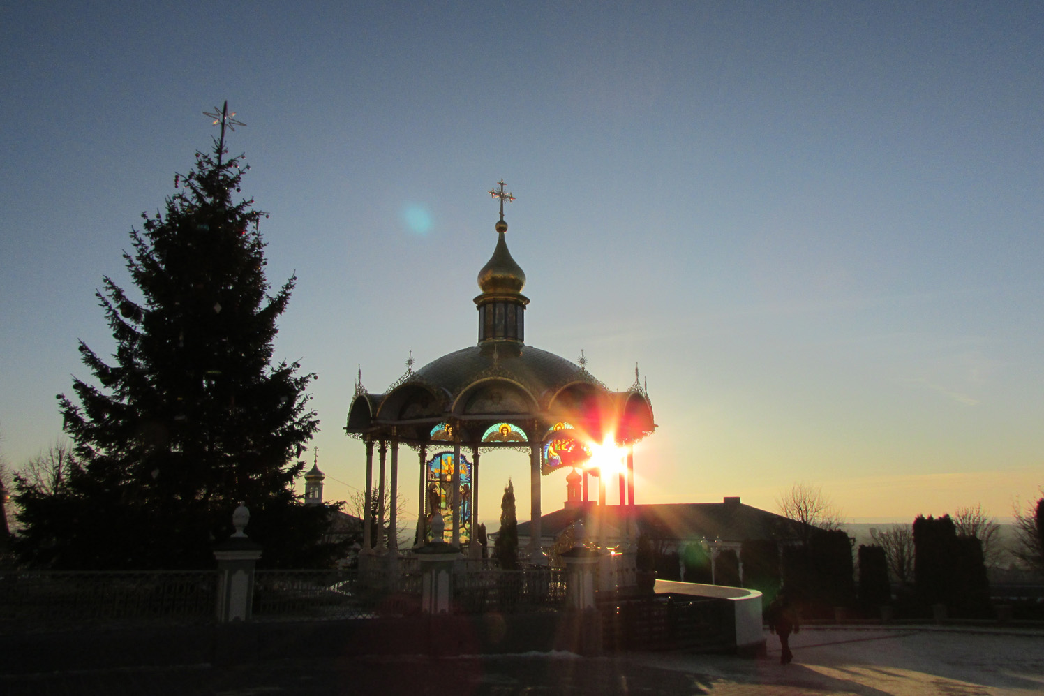 Добавлен фоторепортаж из паломнической поездки в Свято-Успенскую Почаевскую лавру