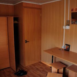 Глинская пустынь. Комната паломников Паломничество в Глинскую пустынь. Фоторепортаж Алексея