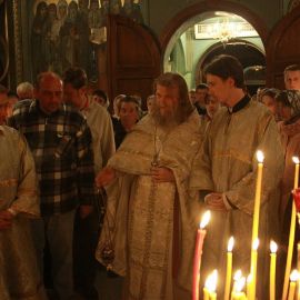 Протоиерей Виктор Гузенко (Пасха, 15 апреля 2012 г., храм Рождества Иоанна Крестителя, г. Харьков) Пасха 15.04.2012. Храм Рождества Иоанна Крестителя