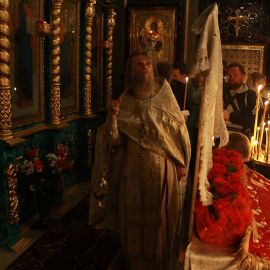 Протоиерей Виктор Гузенко (Пасха, 15 апреля 2012 г., храм Рождества Иоанна Крестителя, г. Харьков) Пасха 15.04.2012. Храм Рождества Иоанна Крестителя