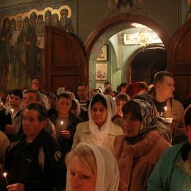 Пасха, 15 апреля 2012 г., храм Рождества Иоанна Крестителя, г. Харьков Пасха 15.04.2012. Храм Рождества Иоанна Крестителя