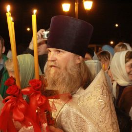 Протоиерей Виктор Гузенко (Пасха, 15 апреля 2012 г., храм Рождества Иоанна Крестителя, г. Харьков) Пасха 15.04.2012. Храм Рождества Иоанна Крестителя