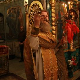 Протоиерей Виктор Гузенко (Пасха, 15 апреля 2012 г., храм Рождества Иоанна Крестителя, г. Харьков) Пасха 15.04.2012. Храм Рождества Иоанна Крестителя