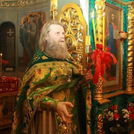 Протоиерей Виктор Гузенко (Пасха, 15 апреля 2012 г., храм Рождества Иоанна Крестителя, г. Харьков) Пасха 15.04.2012. Храм Рождества Иоанна Крестителя