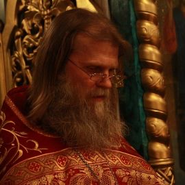 Протоиерей Виктор Гузенко (Пасха, 15 апреля 2012 г., храм Рождества Иоанна Крестителя, г. Харьков) Пасха 15.04.2012. Храм Рождества Иоанна Крестителя