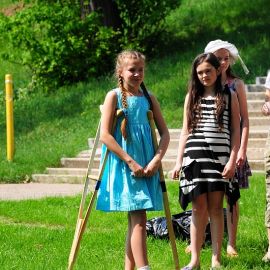 Травма - не помеха для выступления Духовные чада отца Виктора на природе. 06.05.2012 г.