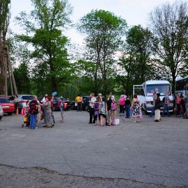 Поблагодарив отца Виктора и взяв благословение, все расстались, чтобы вновь встретиться в следующий воскресный день в храме Духовные чада отца Виктора на природе. 06.05.2012 г.