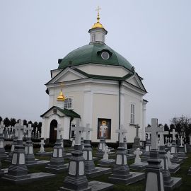 Кладбище возле Почаевской лавры Паломническая поездка в Почаевскую лавру 30.12.2013 - 02.01.2014
