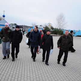 Вторая остановка - источник святой Анны Паломническая поездка в Почаевскую лавру 30.12.2013 - 02.01.2014