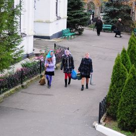 Паломницы на послушании, Свято-Успенская Николо-Васильевская обитель Паломническая поездка в Свято-Успенскую Николо-Васильевскую обитель. 26-27 октября 2013