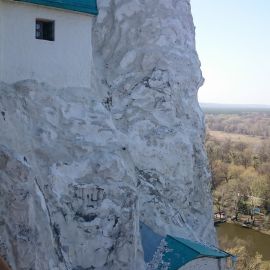 Келья Иоанна Затворника Паломническая поездка в Святогорскую Лавру. 9-10 апреля 2016 г.