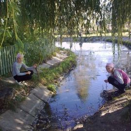 На усточнике в Изюме Свято-Успенская Святогорская Лавра. Осень 2010