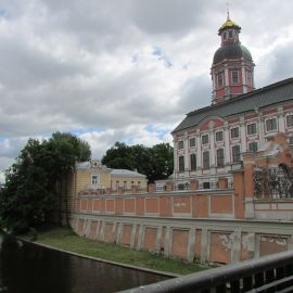 Свято-Троицкая Александро-Невская Лавра, Санкт-Петербург Паломническая поездка к святыням Санкт-Петербурга