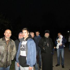 Вечерня в монастыре начинается в 17:00, затем - перерыв на ужин, и продолжение молитв Паломническая поездка в Глинскую пустынь. 21-22.10.2017 г.