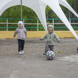 И, конечно же, подвижными играми! Выезд на природу духовных чад отца Виктора. 13.05.2018 г.