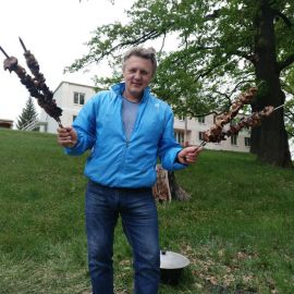 Шашлык к употреблению готов! Выезд на природу духовных чад отца Виктора. 13.05.2018 г.