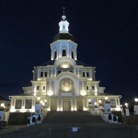 Свято-Троицкий Серафимо-Дивеевский монастырь Паломническая поездка в Санаксары и Дивеево 28.06.18 - 01.07.18