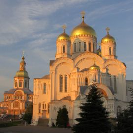 Свято-Троицкий Серафимо-Дивеевский монастырь Паломническая поездка в Санаксары и Дивеево 28.06.18 - 01.07.18
