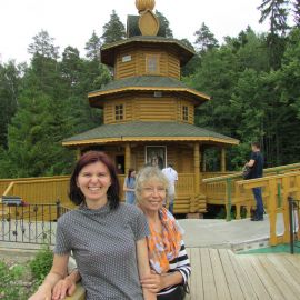 Паломницы у источника Серафима Саровского, Дивеево Паломническая поездка в Санаксары и Дивеево 28.06.18 - 01.07.18