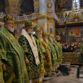 Архиерейская служба в Преображенском соборе Почаевской лавры Паломническая поездка в Почаевскую лавру. 30.12.2018 - 03.01.2019 г.