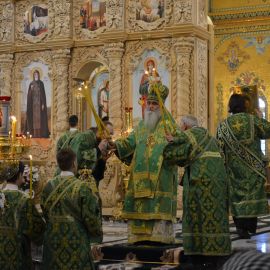 Архиерейская служба в Преображенском соборе Почаевской лавры Паломническая поездка в Почаевскую лавру. 30.12.2018 - 03.01.2019 г.