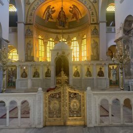 Внутреннее убранство базилики Дмитрия Солунского, покровителя города Салоники Паломничество отца Виктора к греческим святыням, 12-22.06.2022 г.