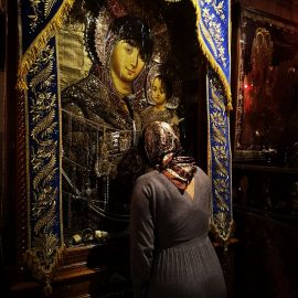 Храм Рождества Христова в Вифлееме славится многими святынями. Это Вифлеемская икона Божьей Матери, одна из немногих, на которой Святая Дева улыбается Крещение Господне на Святой земле, 17-22.01.2023 г.